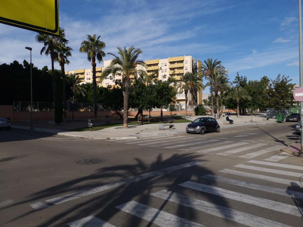 Rent An Apartment In Torrevieja Exterior photo
